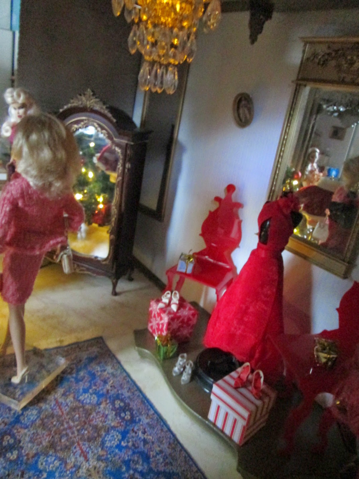 The One Sixth Scale Dollhouse Black Friday shopping in Barbietown...