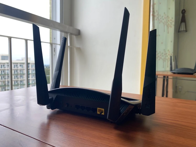 D-Link AX1800 WiFi 6 Router (DIR-X1860) Review: Affordable WiFi 6 Router