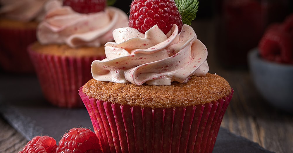 Raspberry Ripple Cupcakes