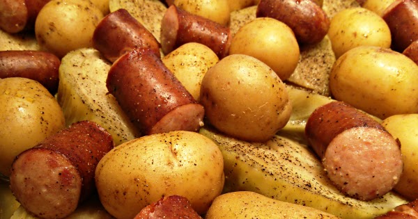 
Sausage Steam Pot with Potatoes & Cabbage
-image