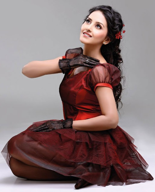 Bollywood Actress Archana Sharma Latest Hot Photoshoot Pics 8