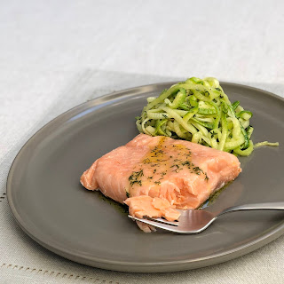 Salmão no Sous Vide e Macarrão de Abobrinha