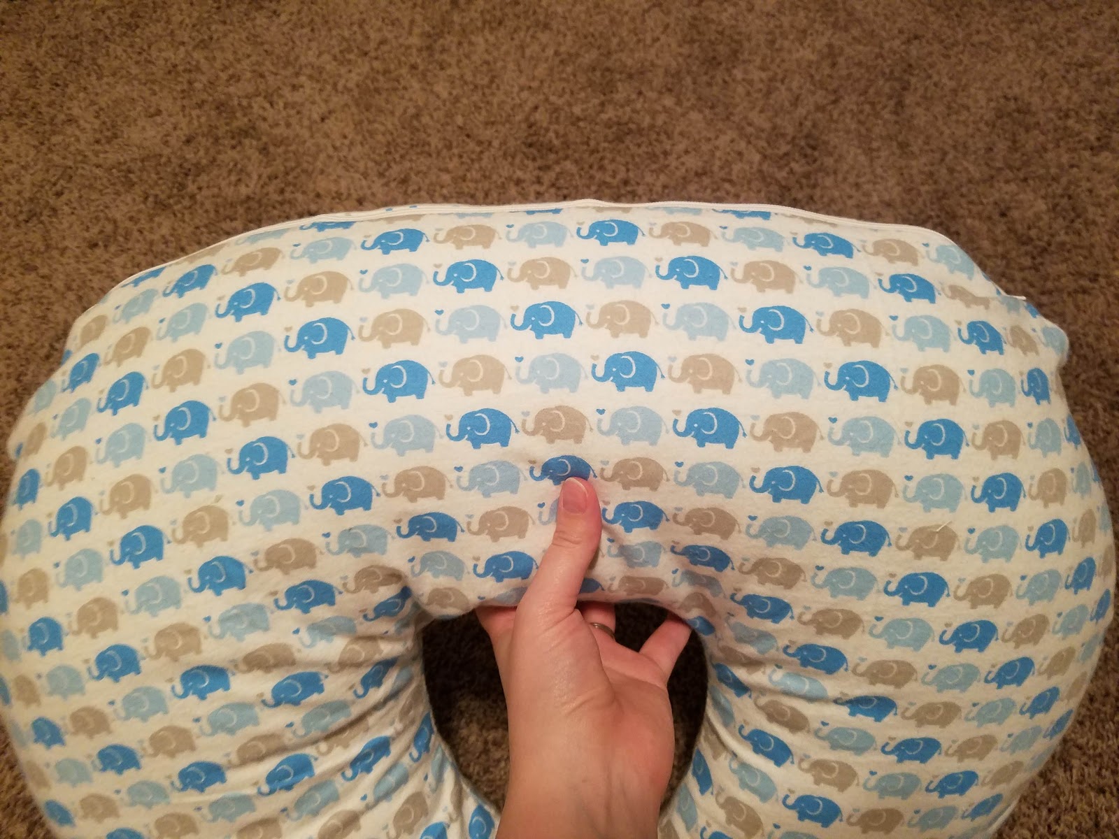 DIY Nursing Pillow Cover Kiy’s Craftroom