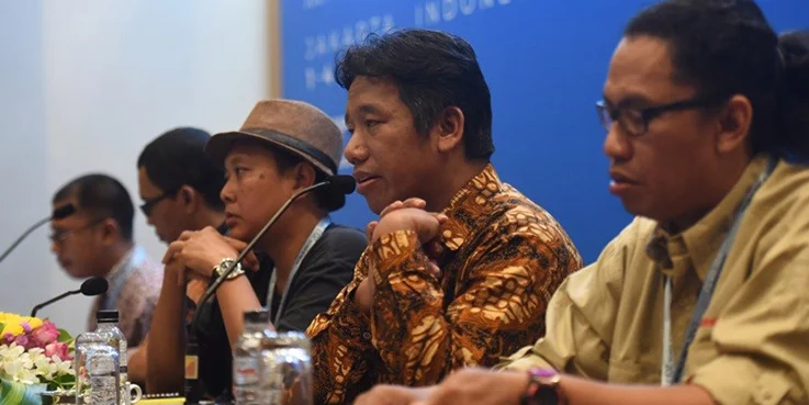 Ketua AJI Suwarjono (dua dari kanan) di acara WPFD 2017 di JCC Senayan. (Foto:Antara)
