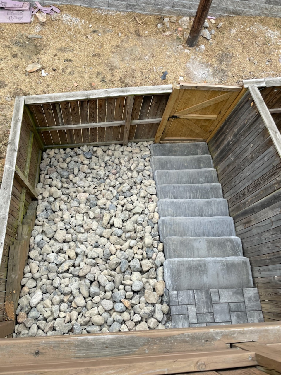 Custom Stoneworks & Design Inc. Patio, Steps, Decorative Gravel in