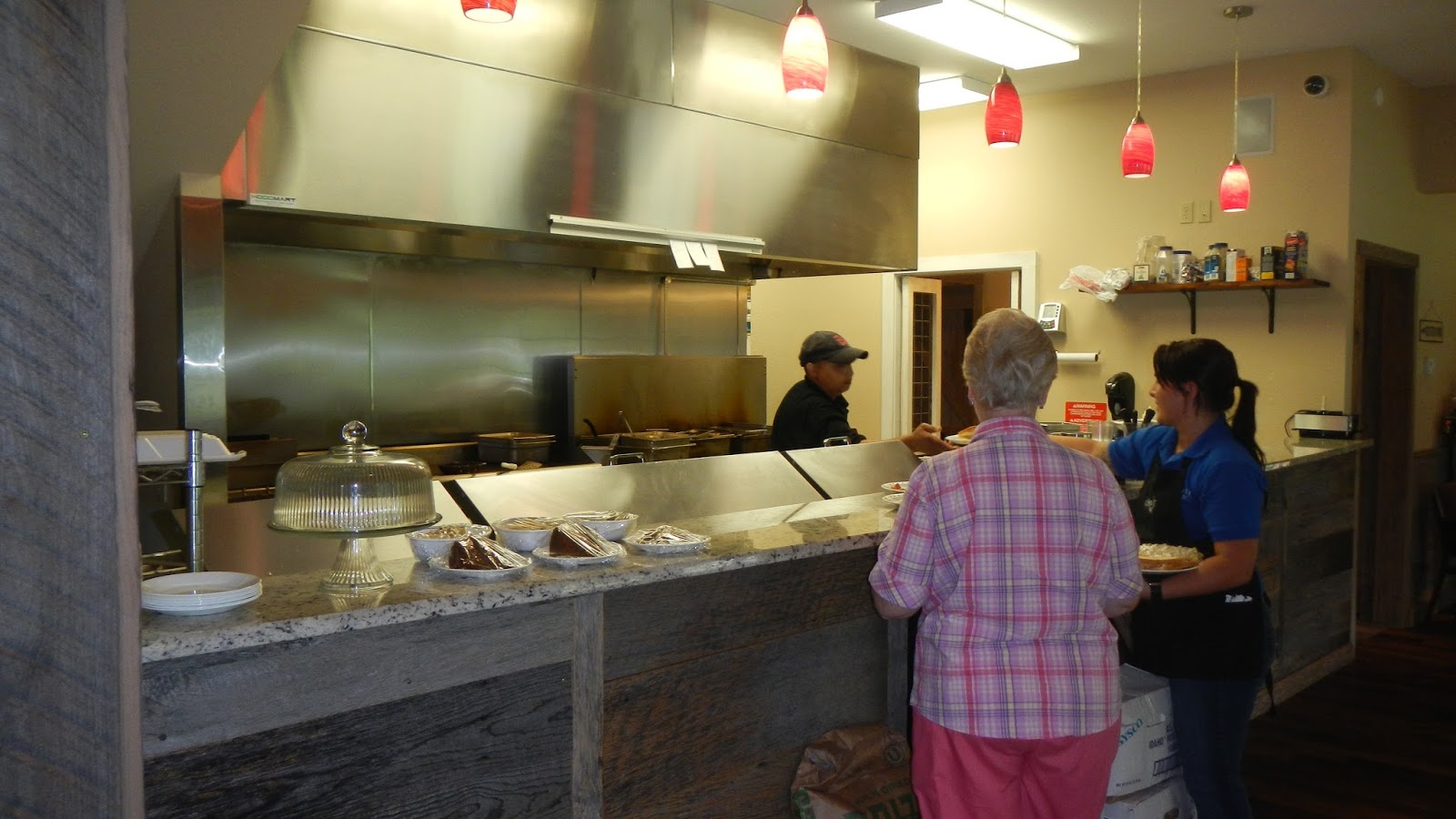 Big Daddy Dave Breakfast in Wears Valley/Sevierville Tennessee