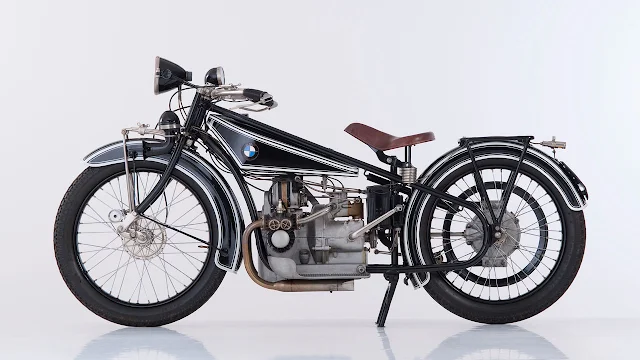 BMW R 32, 1923 side