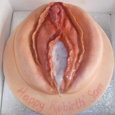 An Excited Pussy Cake