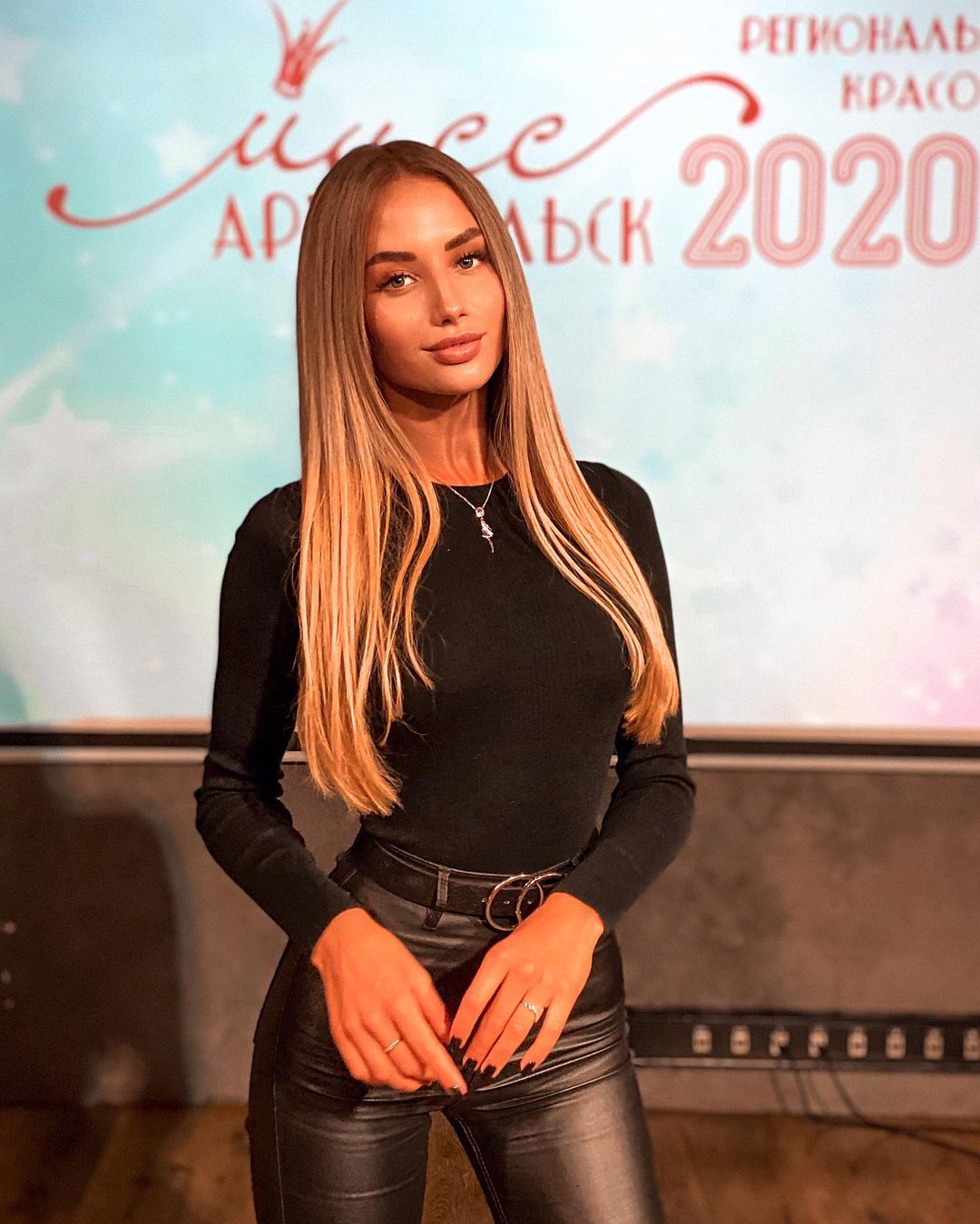 Юлиана Дерягина спортивная акробатика