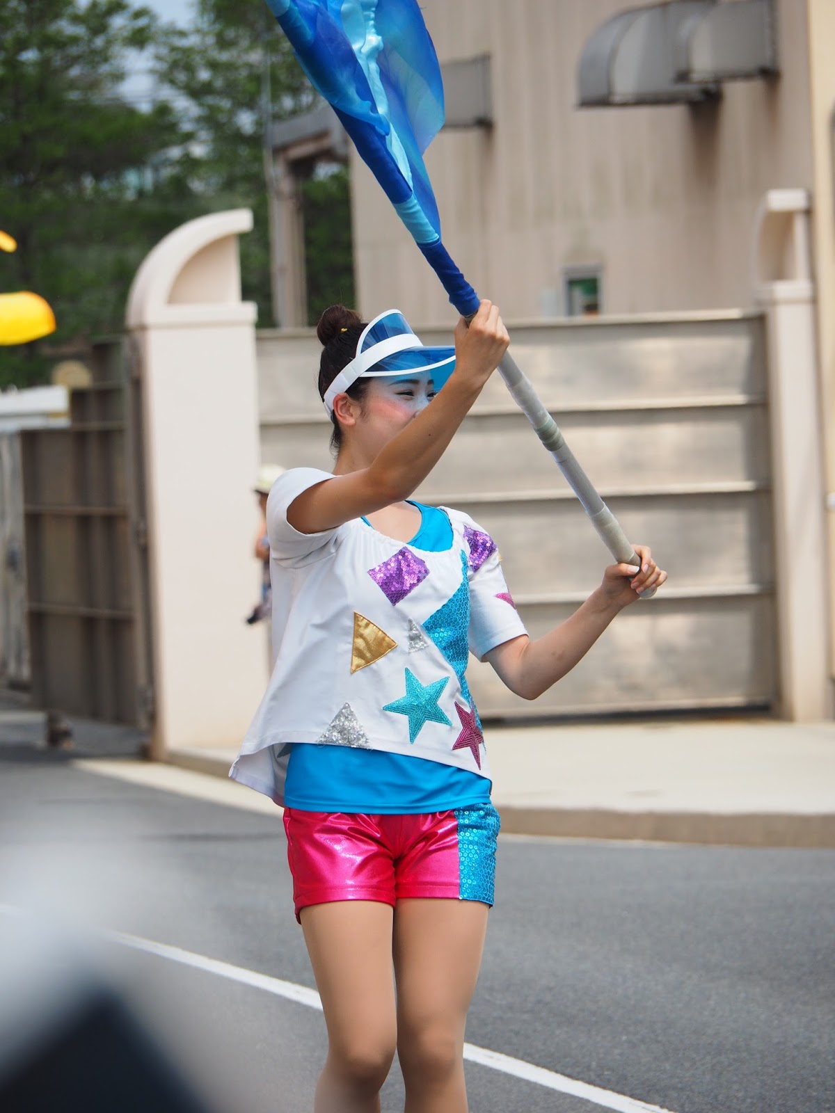 さんぽ倶楽部 ラテちゃん Usj ミニオン ウォーター サプライズ パレード スタート 第1ずぶ濡れ熱狂エリア