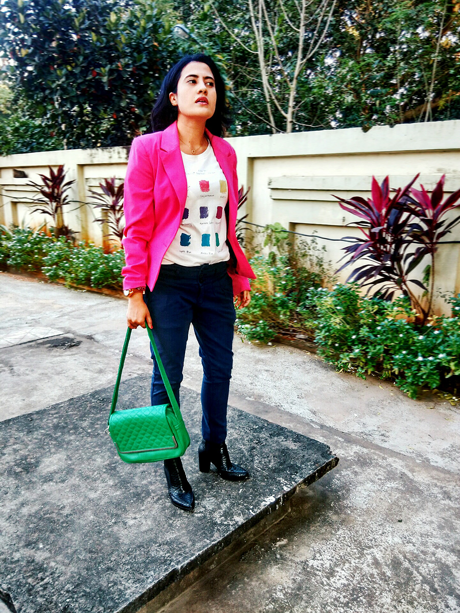 PINK BLAZER AND GRAPHIC TEE |STYLE AND ILLUSTRATION BLOG BY DHEERA JOSHI Levi's top,Zara Trouser, Mango shoes,Only pink blazer