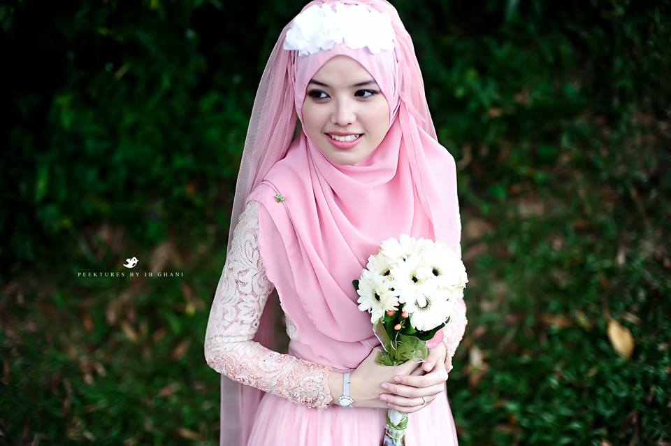 Gambar Pertunangan Dr Nur Fatin Liyana Asri - Dr Anwar Fazal