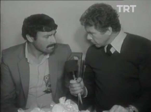1981 Yılında Yakalanan Eroin Satıcısı ile Uğur Dündar'ın Ropörtajı [Video]