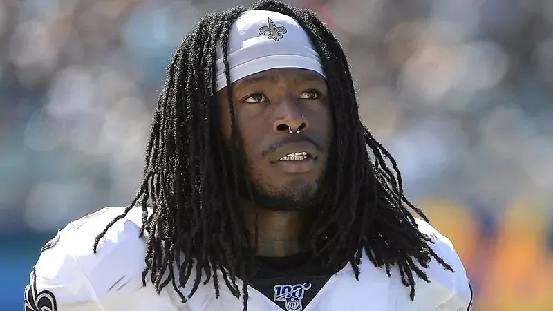 Alvin Kamara Wearing Saints Headband