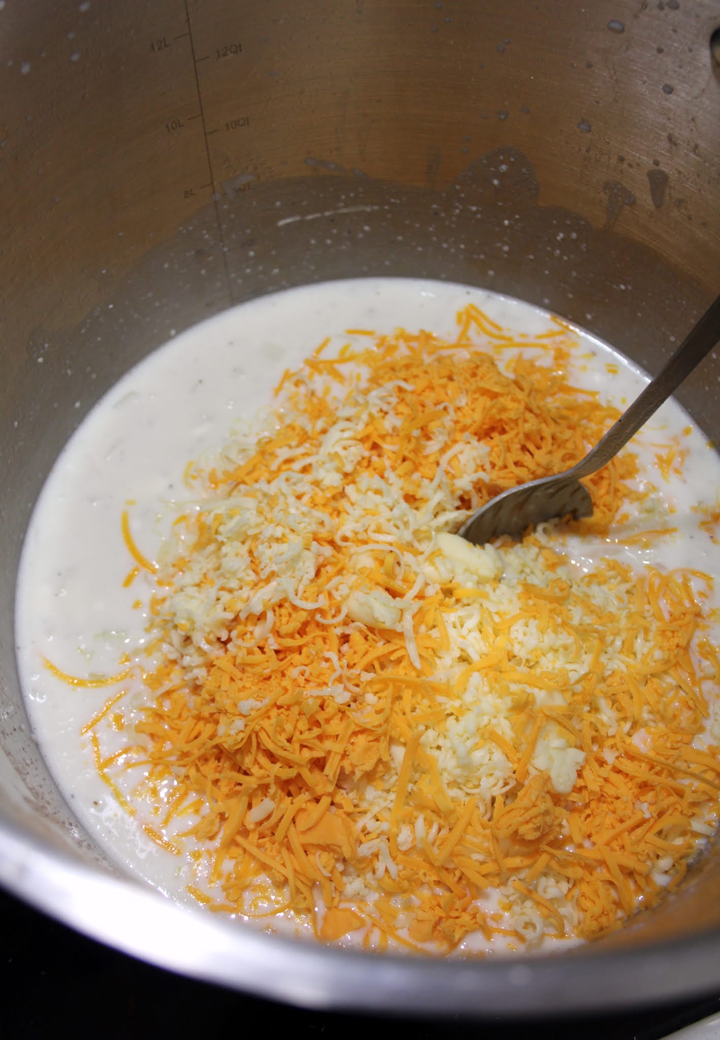 Jo and Sue Big Batch Bacon and Kielbasa Mac And Cheese With