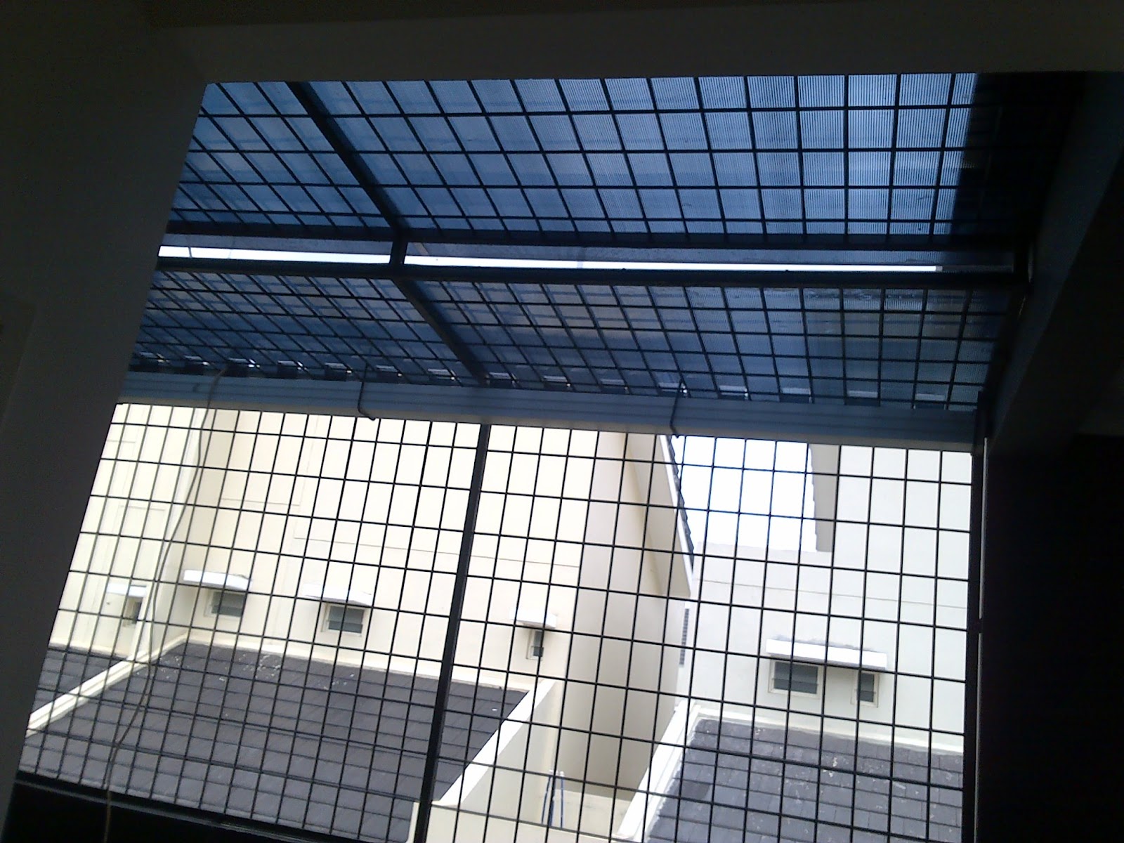 Teralis Atap Belakang Rumah - Inspirasi Desain Rumah 2019