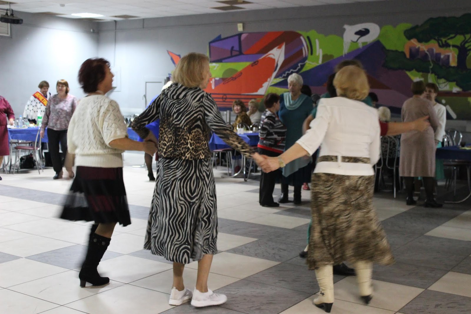 Торжественный вечер-посвящение в члены народного любительского ...