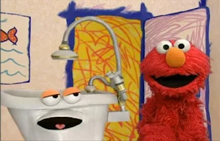 Elmo and the bathtub talk about taking a bath. Sesame Street Elmo's World Bath Time Interview