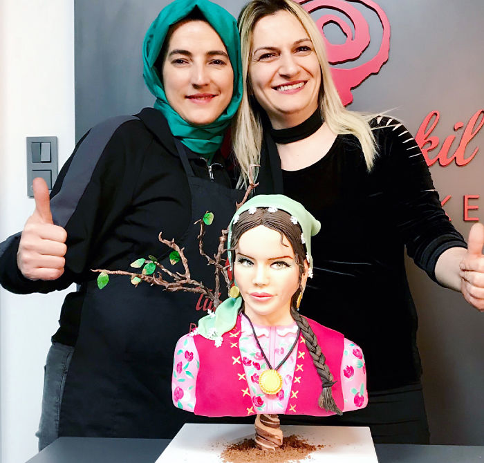 Turkish Food Master Hyper Realistic Replica Cakes of Tuba Geckil