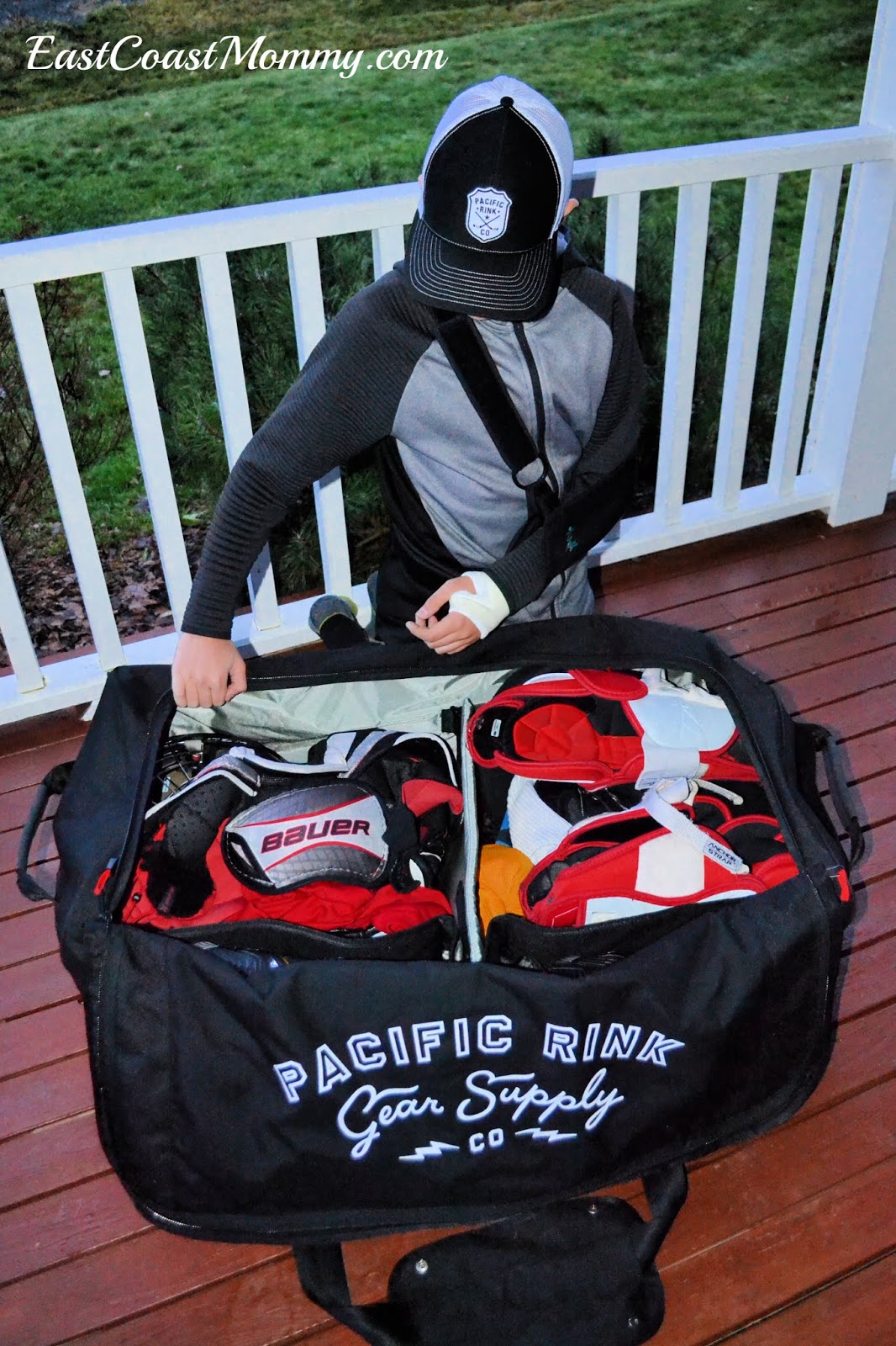 The guide to a hockey mom's tournament weekend packing — Little Miss Party