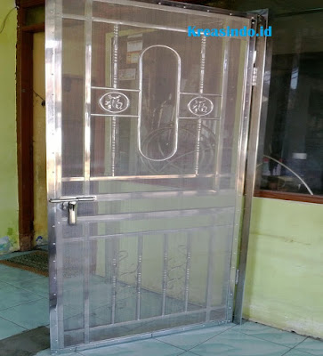 Jasa Pintu Kasa Nyamuk Stainless Steel di Jakarta, Bogor, Depok, Tangerang, Bekasi, Bandung, dan Cirebon