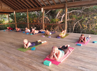 paya yoga, yoga, ananda pavilion, wellness, #payabay, #payabayresort, paya bay resort, yoga in roatan, bliss, beauty, 