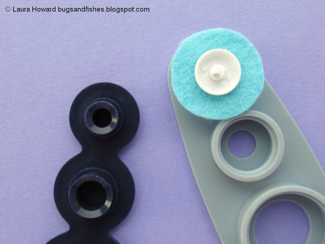 Bugs and Fishes by Lupin: How To: Make Felt Covered Buttons