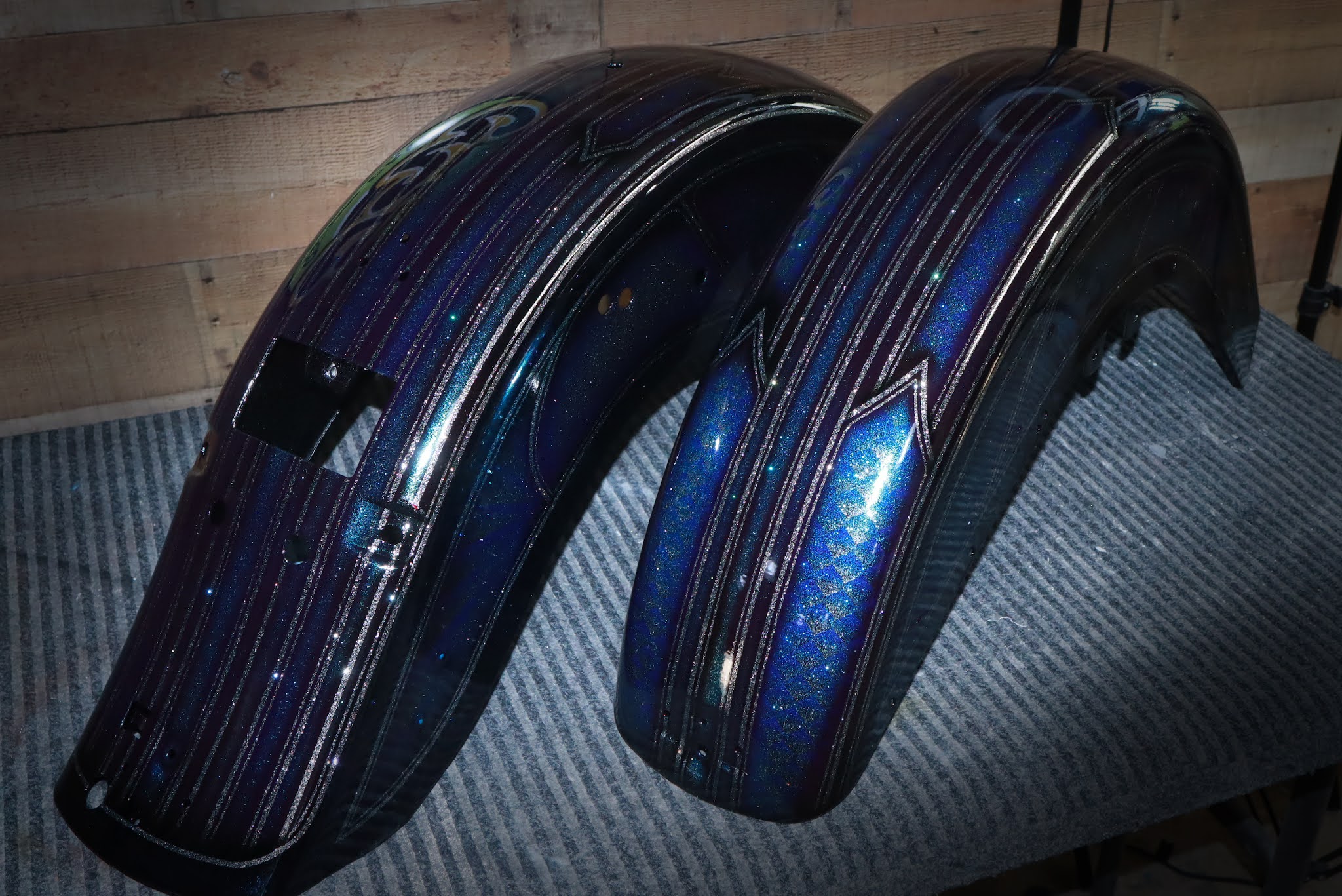 Online Motorcycle Paint Shop LiME LiNE candy metal flake paintjob