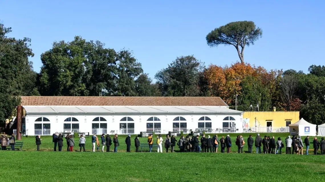 Centro vaccinale Fagianeria-Real Bosco di Capodimonte