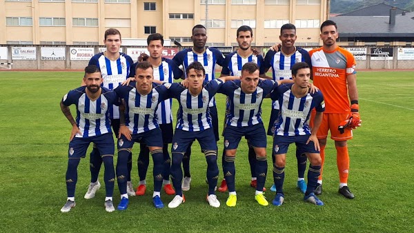 Ponferradina, 18 convocados ante el Málaga