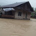 Dikabarkan 6 Orang Anak-anak Terjebak Banjir di Tarangtang
