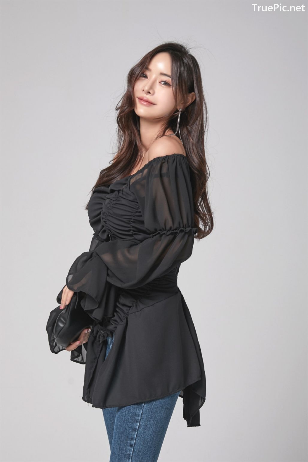 Image-Korean-Fashion-Model-Kim-Bo-Ram-Jeans-Set-Collection-TruePic.net- Picture-16