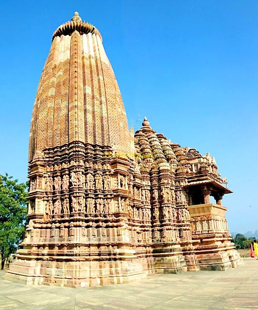 Vamana Temple, Khajuraho 
