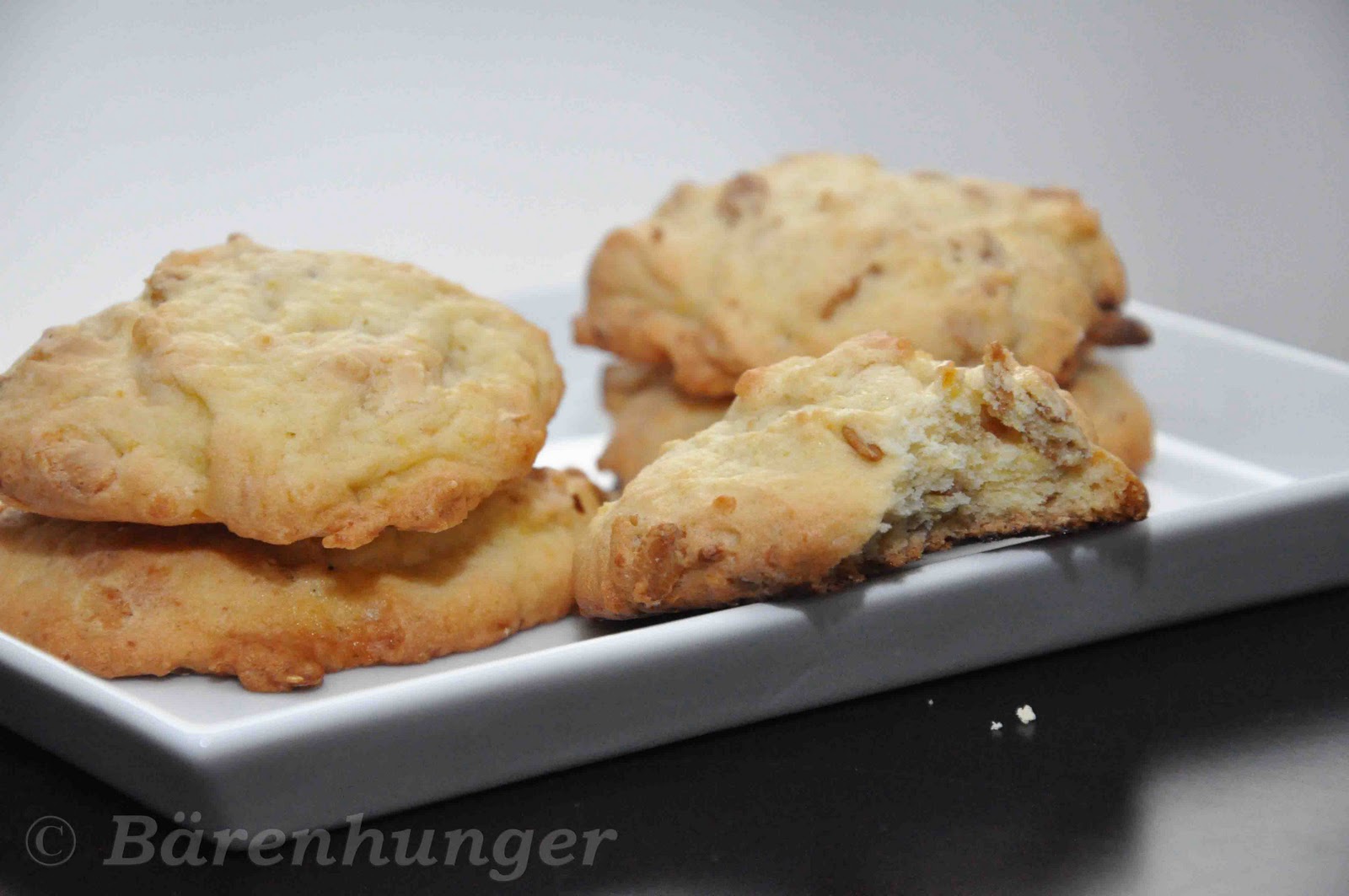 Kürbiscookies mit weißer Schokolade und Macadamianüssen | Bärenhunger