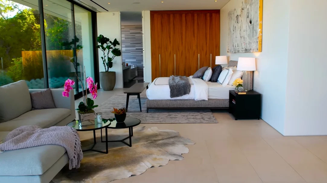 35 Interior Design Photos vs. 1535 Carla Ridge, Beverly Hills, CA Ultra Luxury Home Tour
