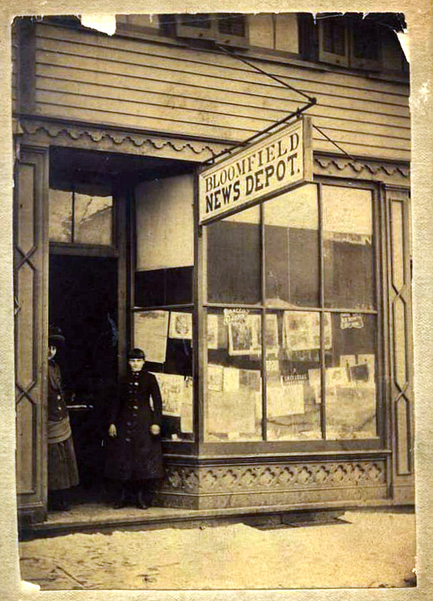 Lock 15 East Get yer news here!