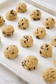 Want freshly baked, perfectly delicious cookies whenever the craving strikes? Follow these simple step by step instructions to freeze cookie dough, for the best results every time!