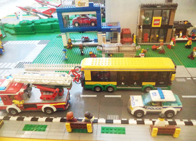 LEGO Bricklive Jakarta