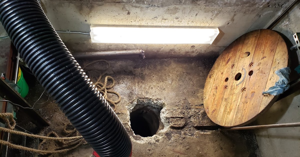 Chicago Elevator Maintenance Colley Elevator Elevator cylinder