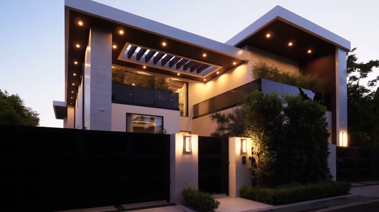 50 Photos vs. 1475 Bel Air Rd, Los Angeles, CA vs. Luxury Bel Air Mansion Interior Design Tour