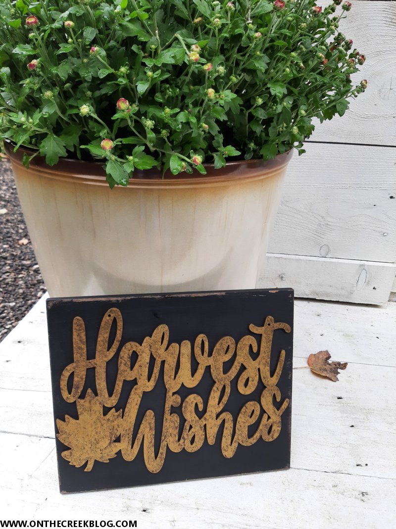 hand painted wooden signs | On The Creek Blog // www.onthecreekblog.com