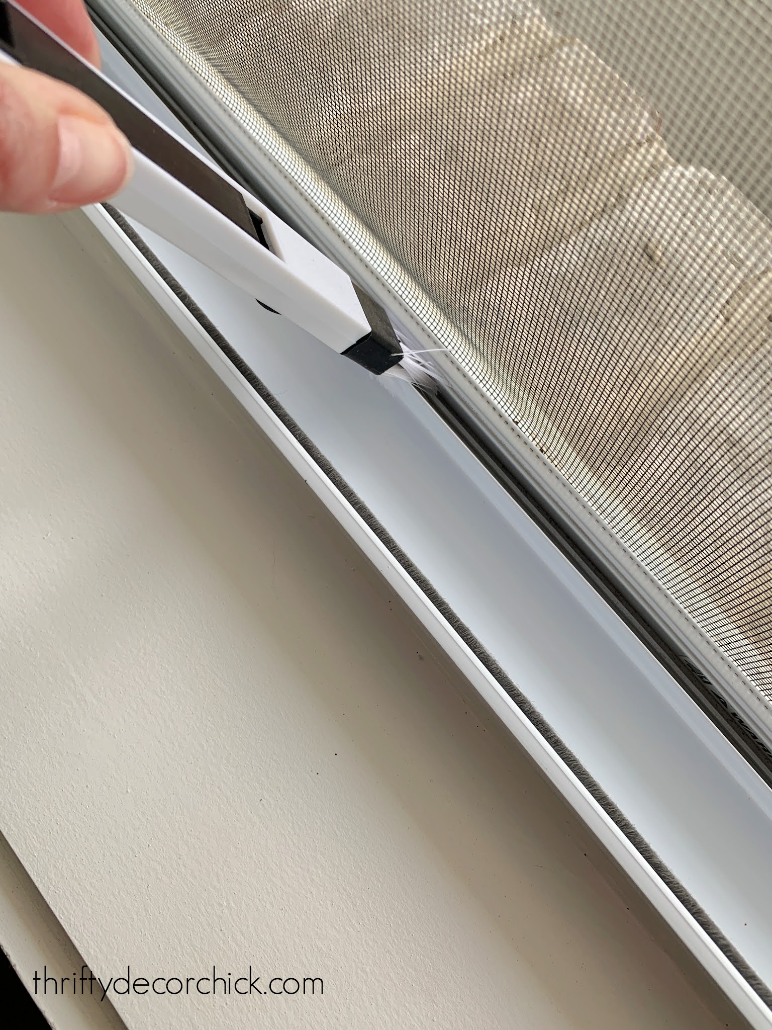 How to Clean Filthy Window Tracks and Sills, Thrifty Decor Chick