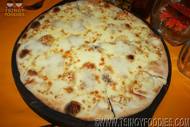 Pizza 4 Formaggi