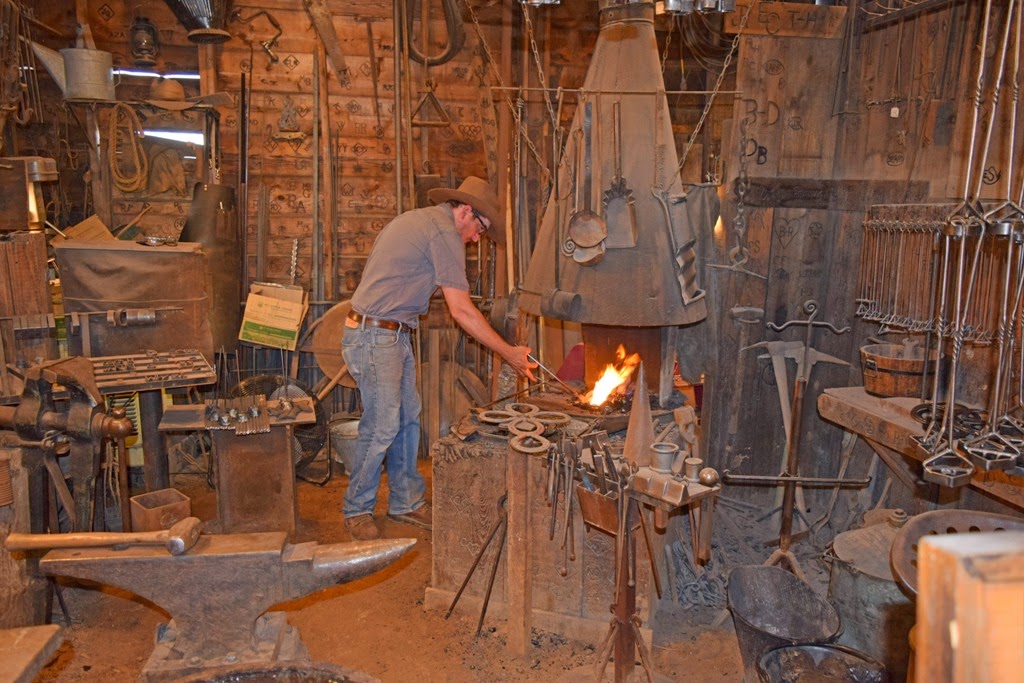 MARIETTE&rsquo;S BACK TO BASICS: 1880s Rawhide, Arizona - Western Town