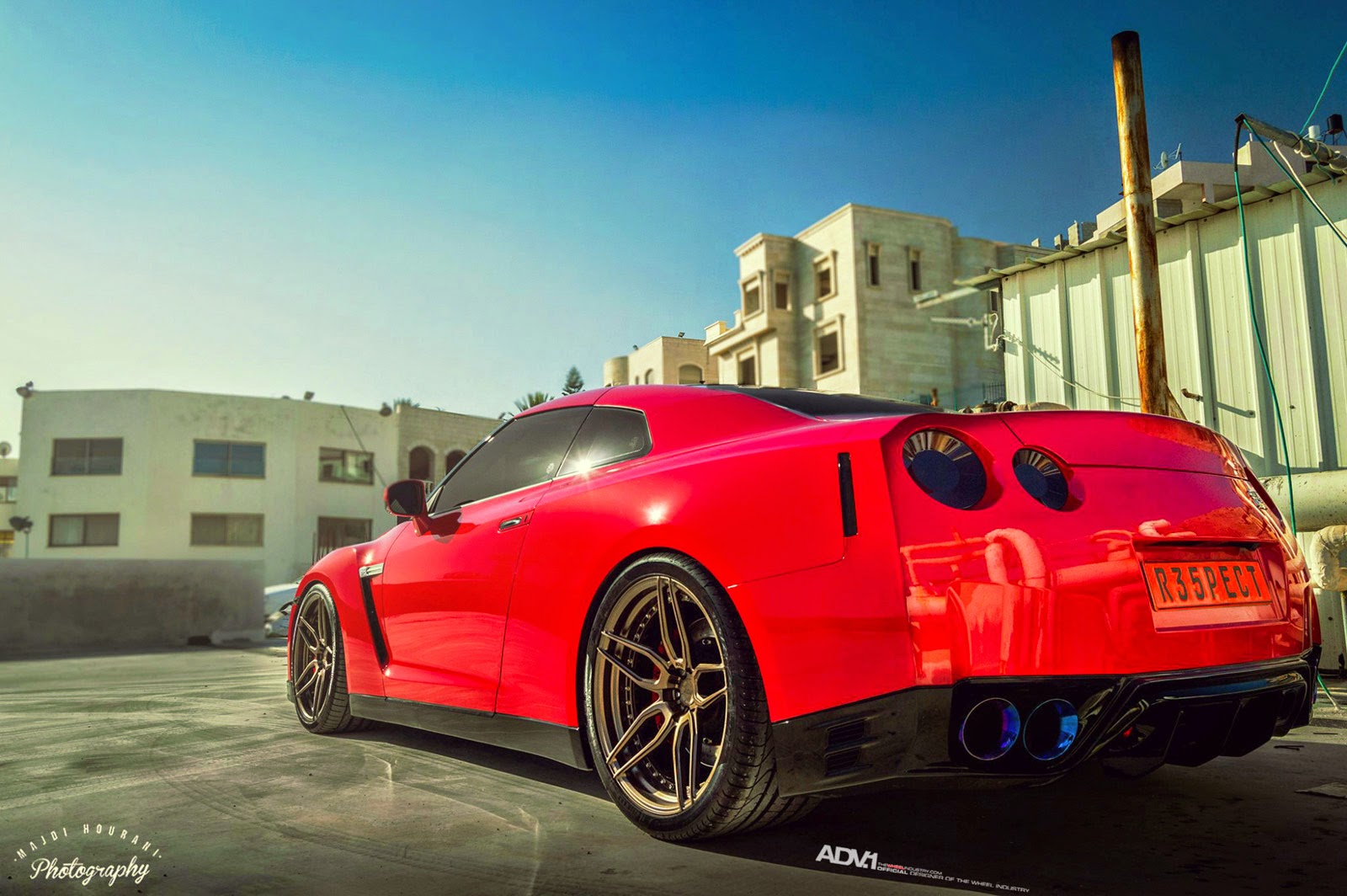 GTR r35 Red