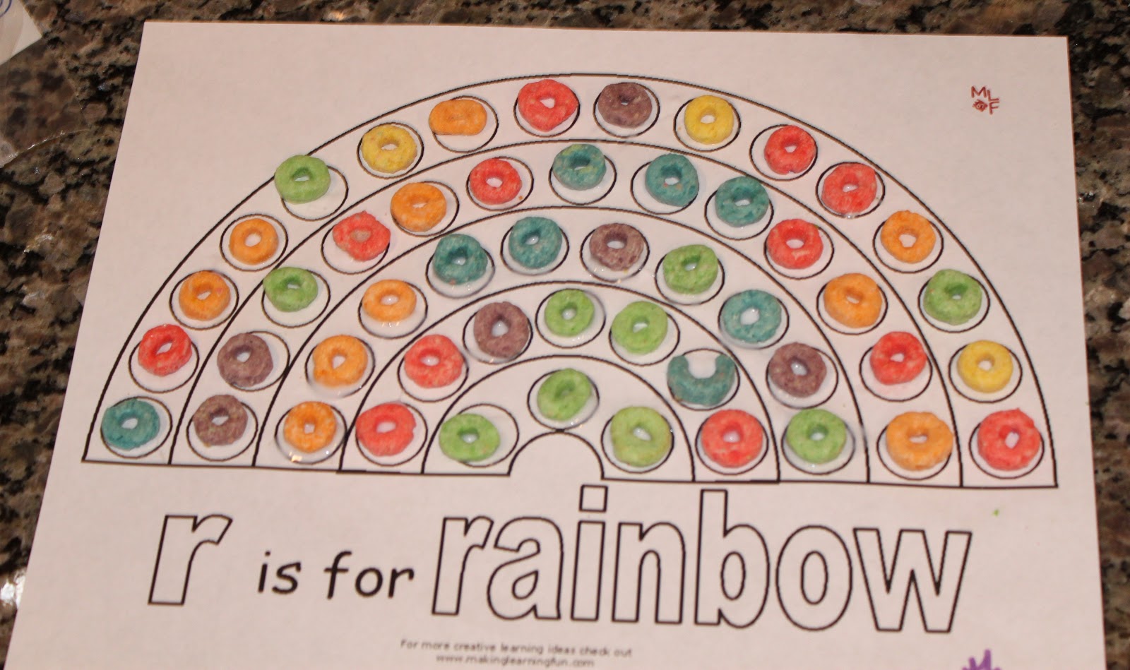 rainbow-template-for-fruit-loops