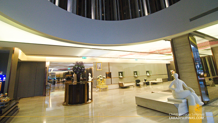 Hilton Sukhumvit Bangkok Lobby