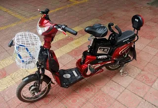Sepeda motor listrik