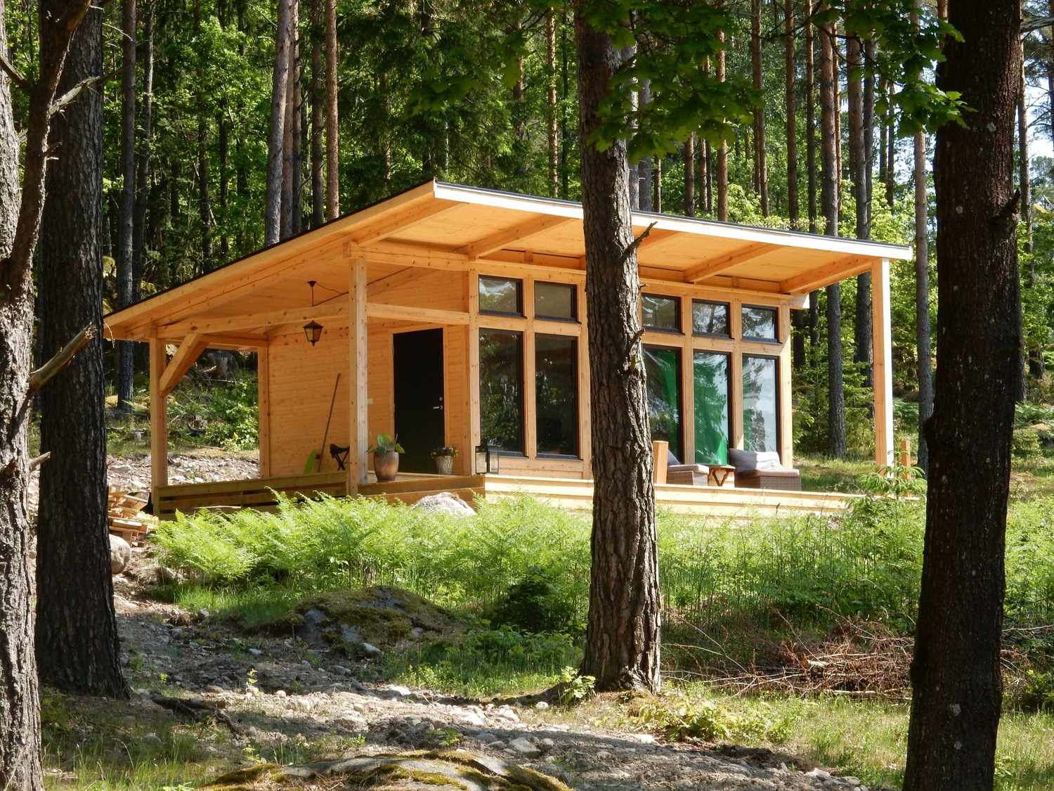 A Timber Framed Cabin in the Swedish Backcountry | Poppytalk