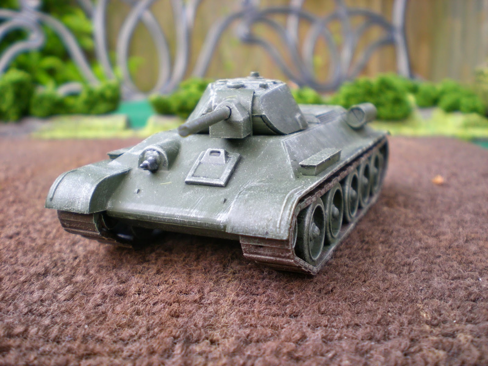 Tales of an Inexperienced Modelmaker: Armourfast T-34s.